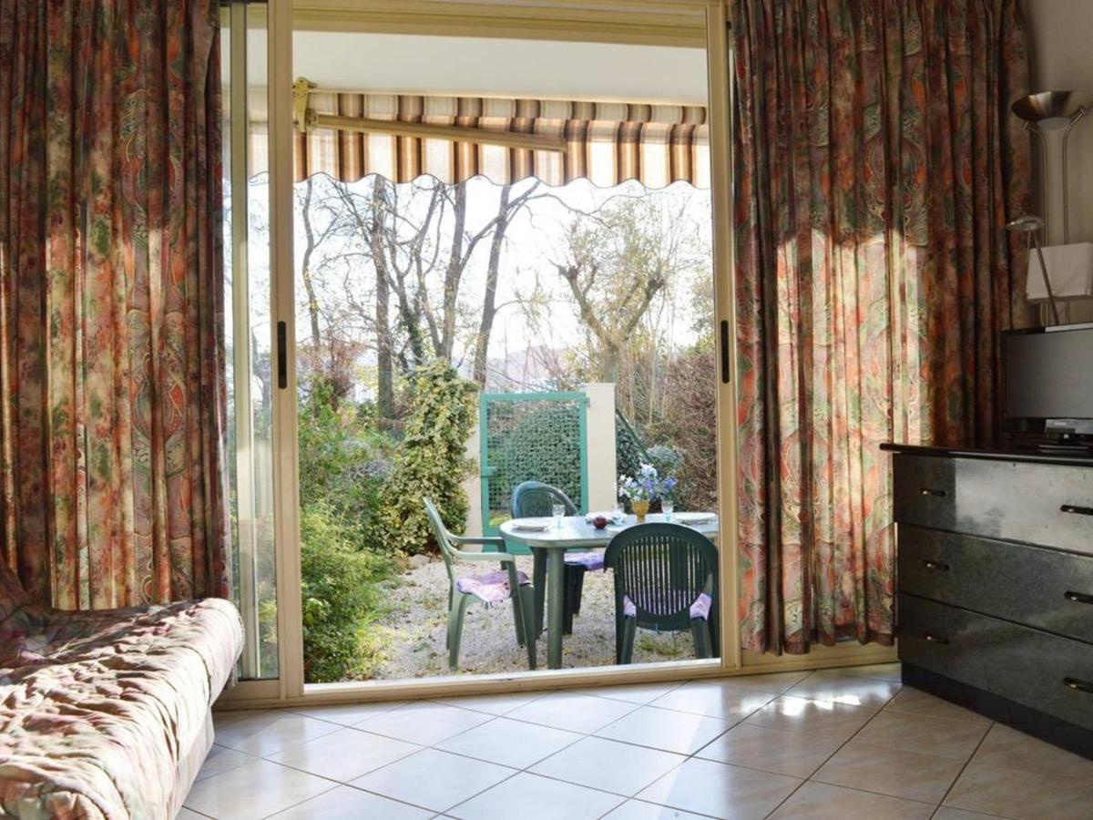 Studio Climatise Au Lavandou Avec Terrasse, Parking Et Environnement Calme - 3 Couchages - Fr-1-251-167 르 라방두 외부 사진